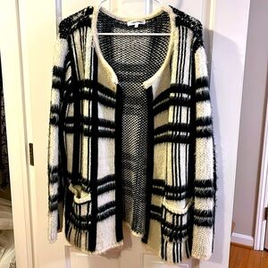 Ladies sweater/jacket